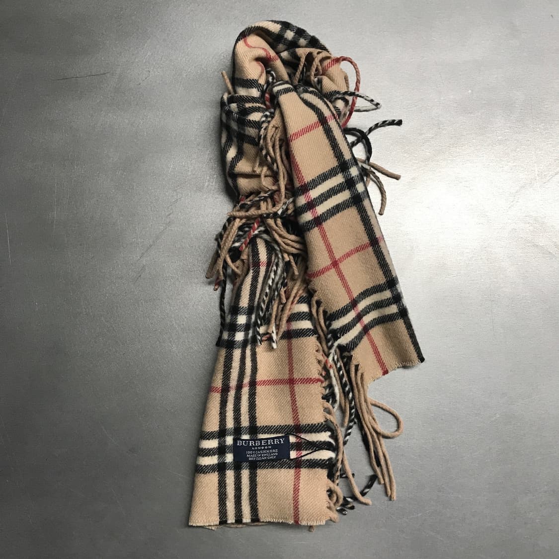 버버리 정품 캐시미어 머플러 베이지 상품이미지1