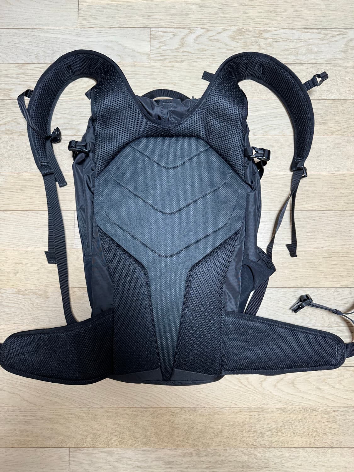 살로몬 트레일블레이저30L 상품이미지2