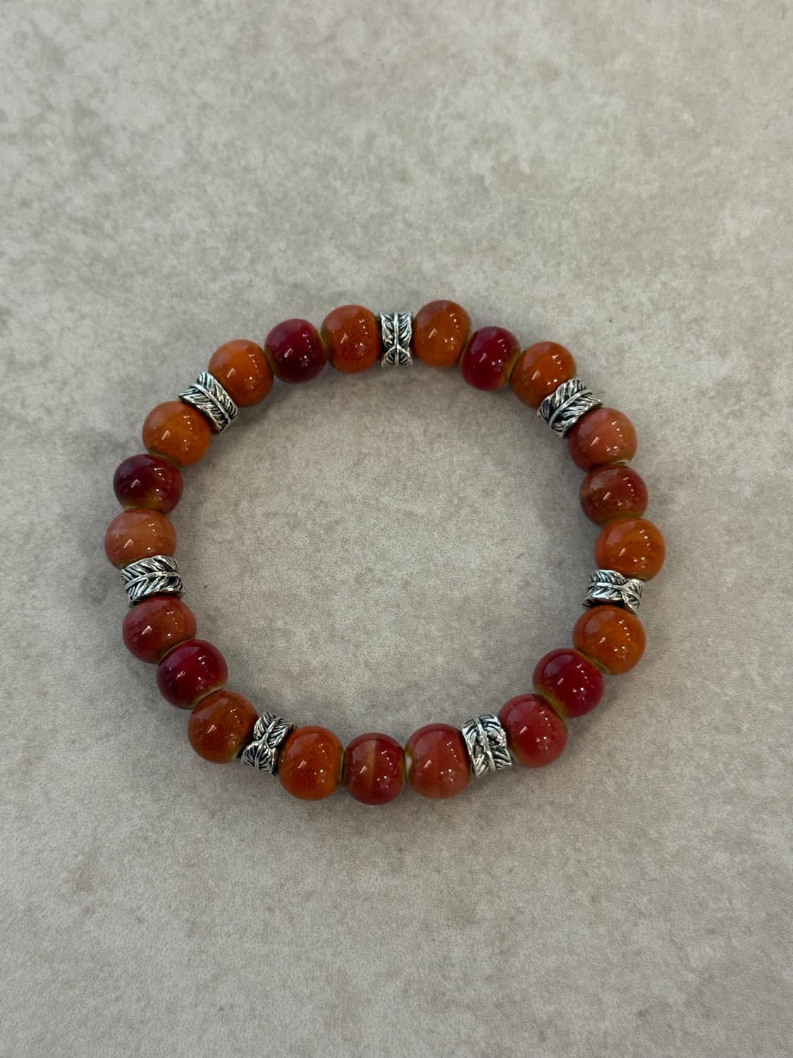 적색 도자기 비즈 팔찌 상품이미지1