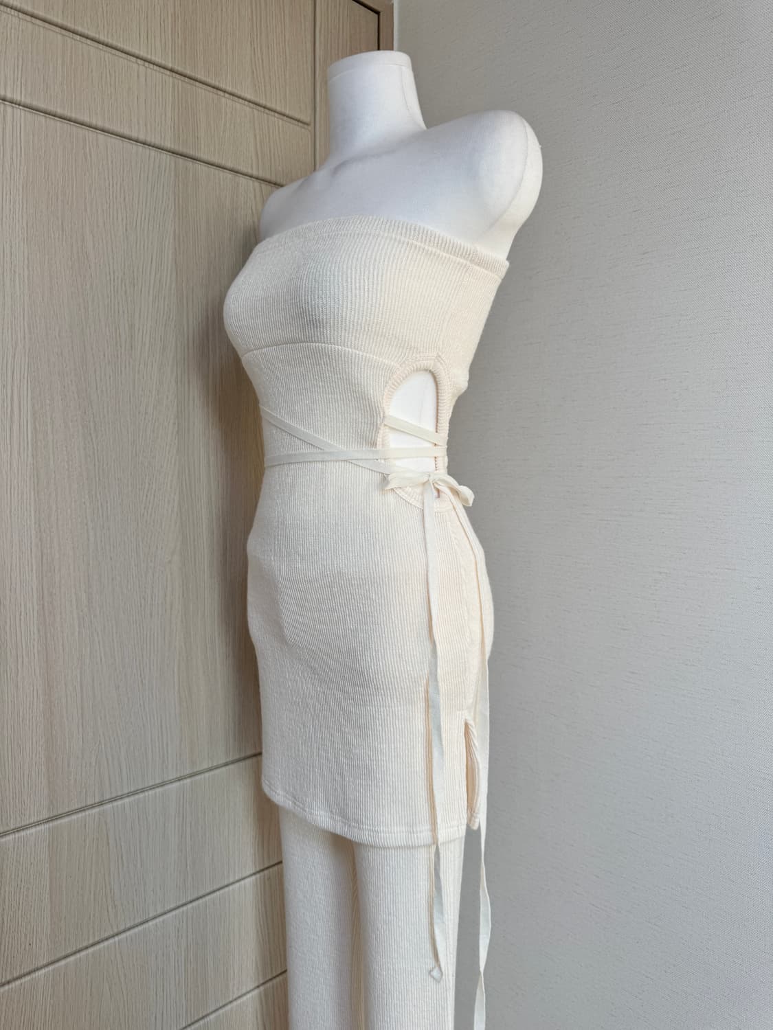 쓰리타임즈) 니트 튜브탑 원피스 팬츠 세트 상품이미지2