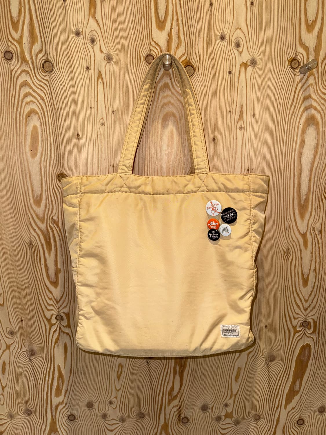 포터 뱃지 토트백 상품이미지1