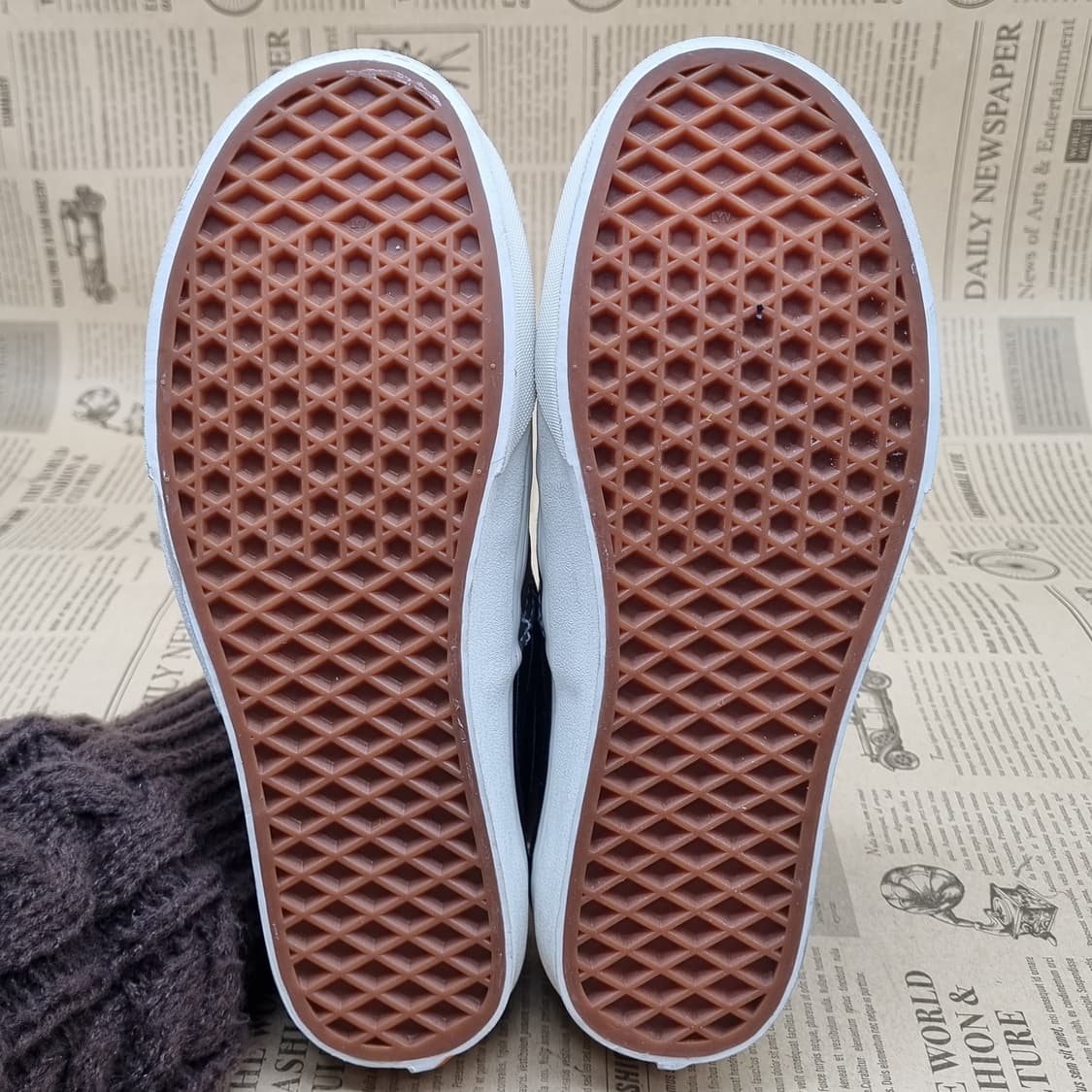 반스 어센틱 믹스유틸리티 스니커즈250  상품이미지3