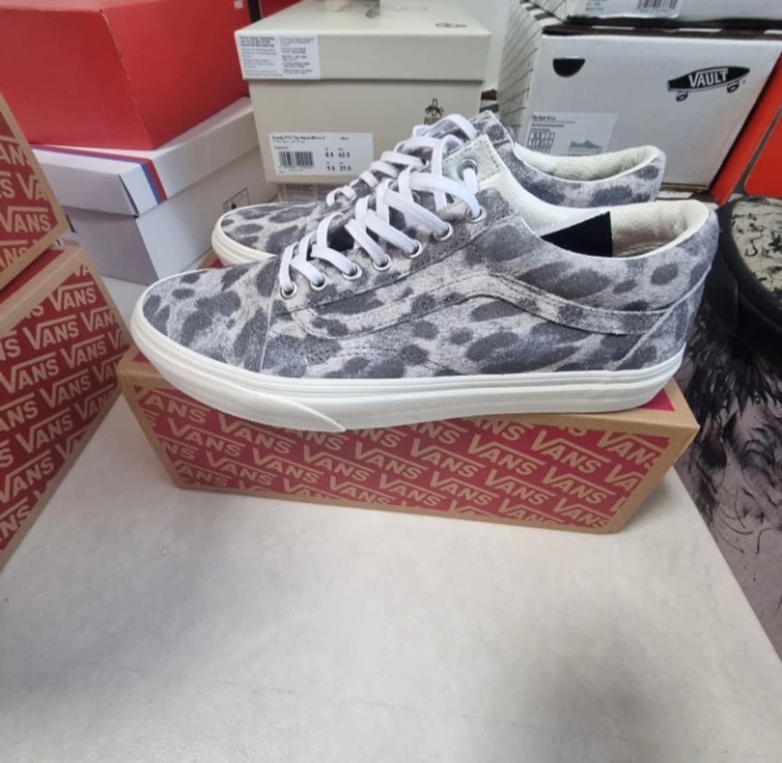 반스 올드스쿨 레오파드 스웨이드 270 상품이미지2