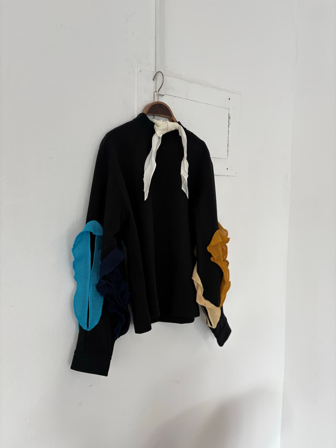 토가 비릴리스 아카이브 샘플 스웻셔츠 상품이미지3