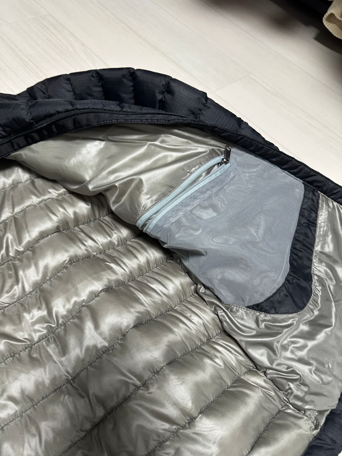 파타고니아 구스 다운 경량 패딩 스웨터 자켓 xs 상품이미지3