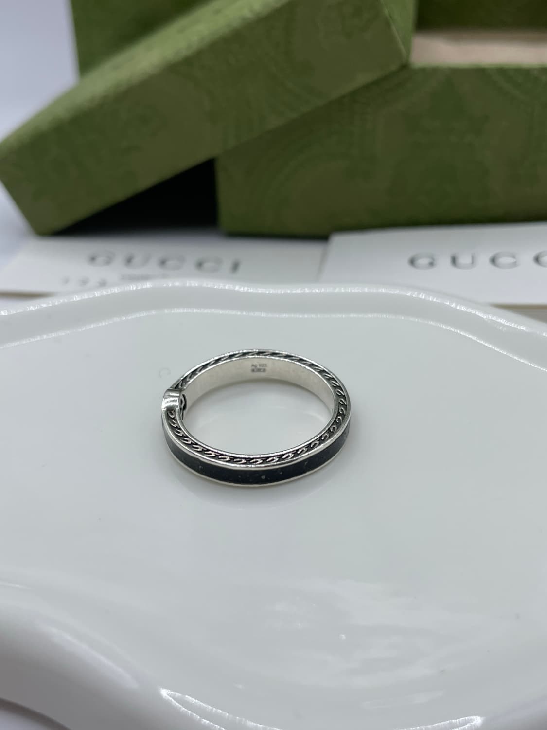 구찌 반지 20호 인터로킹 G 링 블랙 상품이미지3