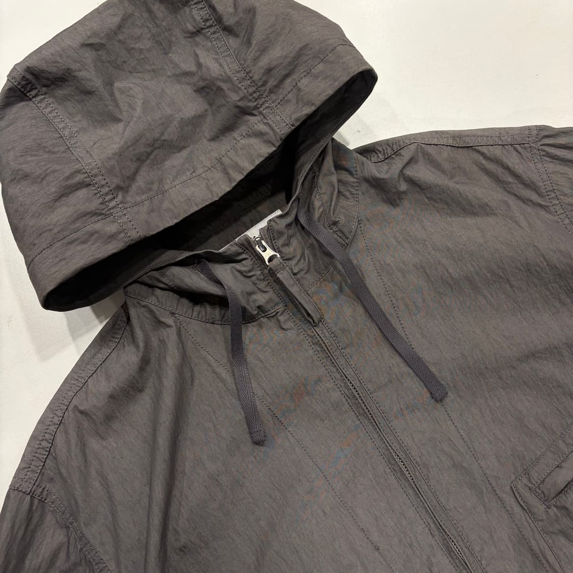[M] 에스피오나지 후드 포켓 바람막이 점퍼 그레이 B995 상품이미지3