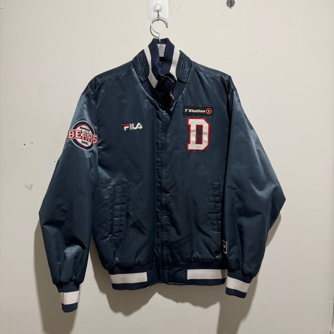 휠라 두산베어스 야구점퍼 상품이미지1