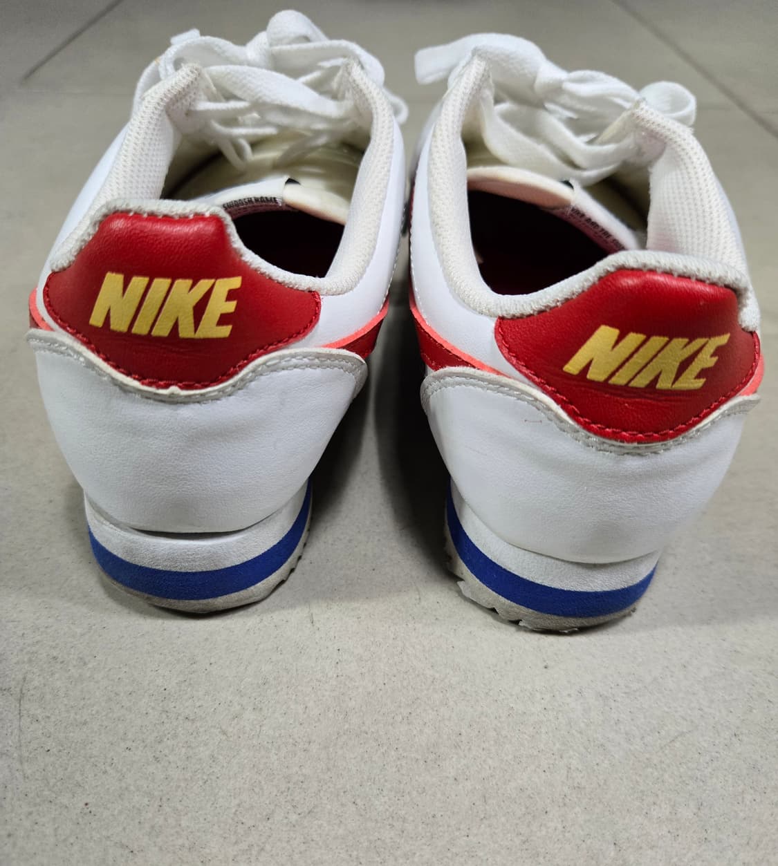 나이키 코르테즈 흰빨파 스니커즈 운동화 235mm 상품이미지6