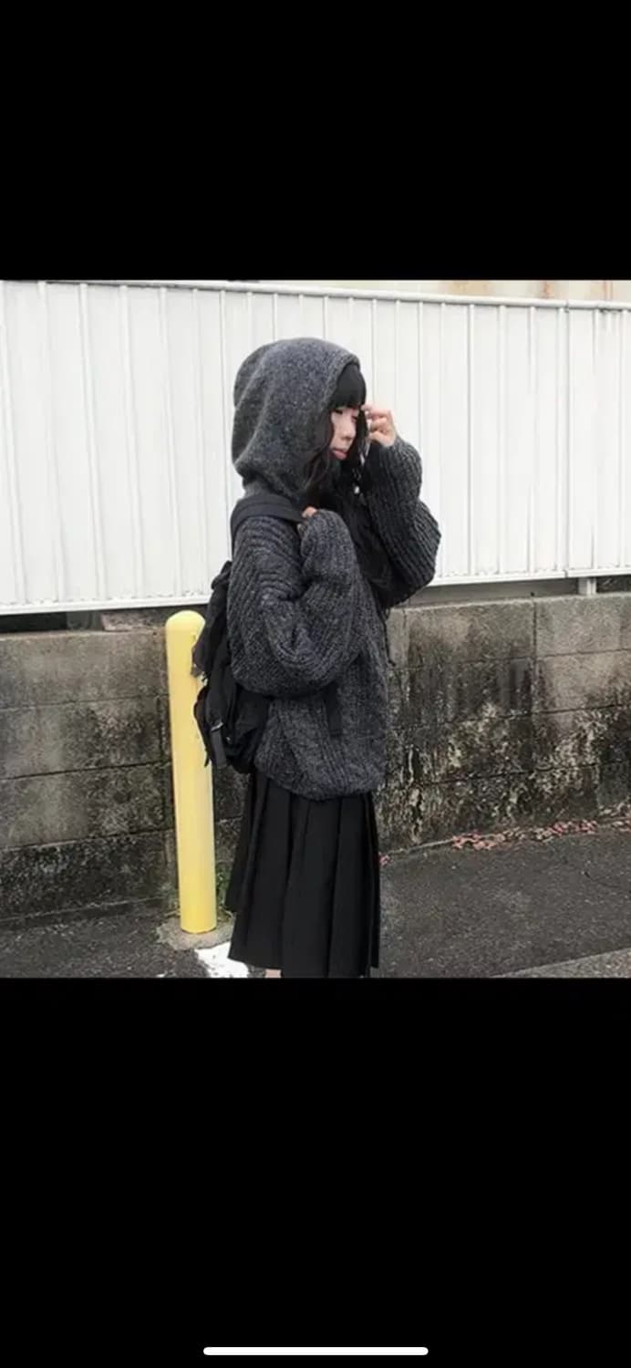 애니원모어 아눌 꽈배기 후드 니트 집업 차콜 상품이미지1