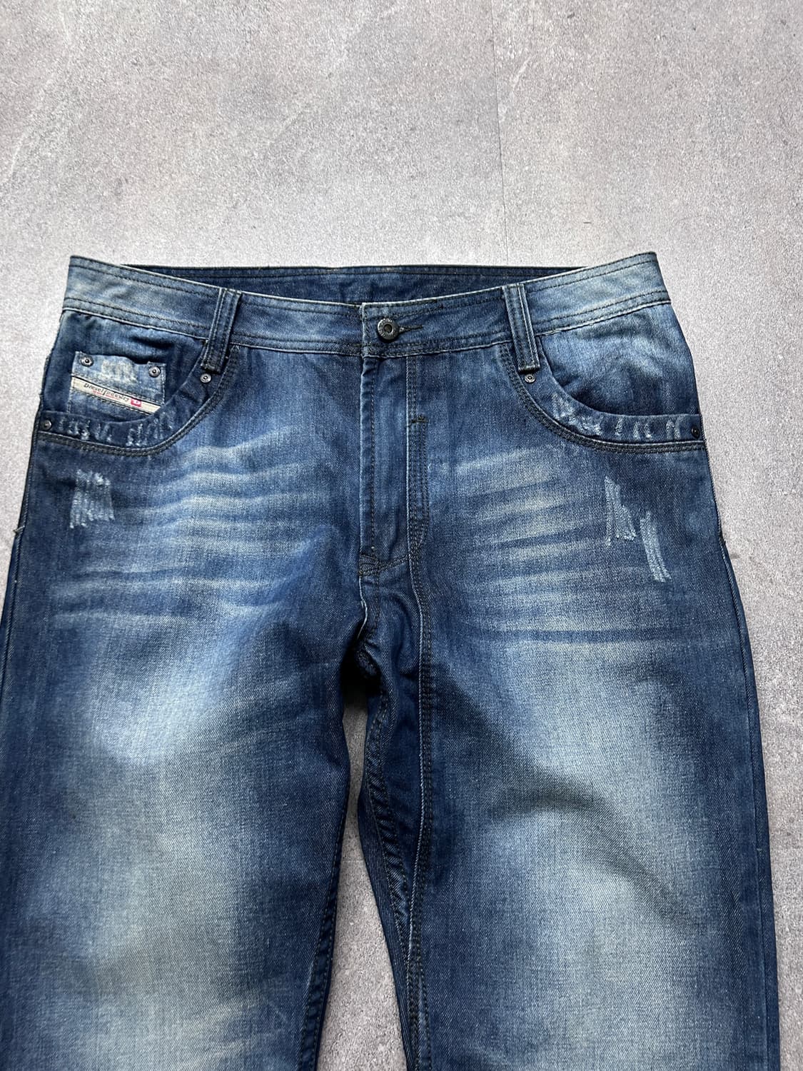 디젤 빈티지 워싱 부츠컷 데님 팬츠 상품이미지5