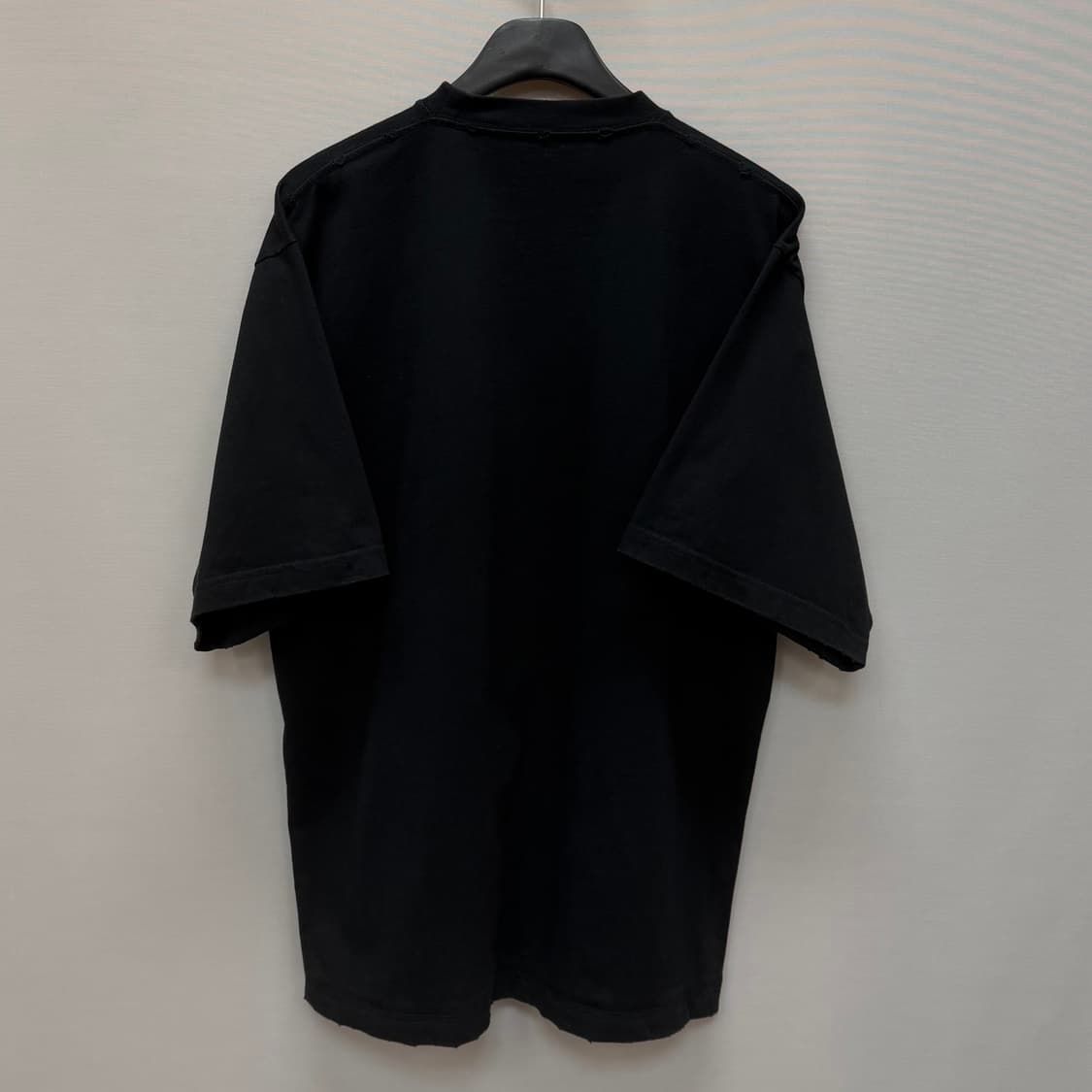 발렌시아가 스포티 B 로고자수 반팔티 (100)  상품이미지4