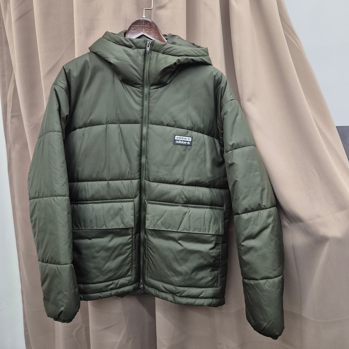 아디다스 후드 패딩 점퍼 상품이미지1