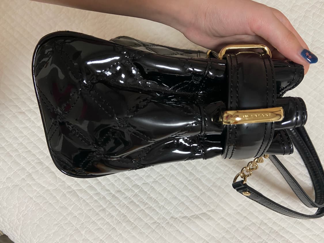 더블엠 y2k 히메갸루 블랙 에나멜 숄더백 상품이미지6