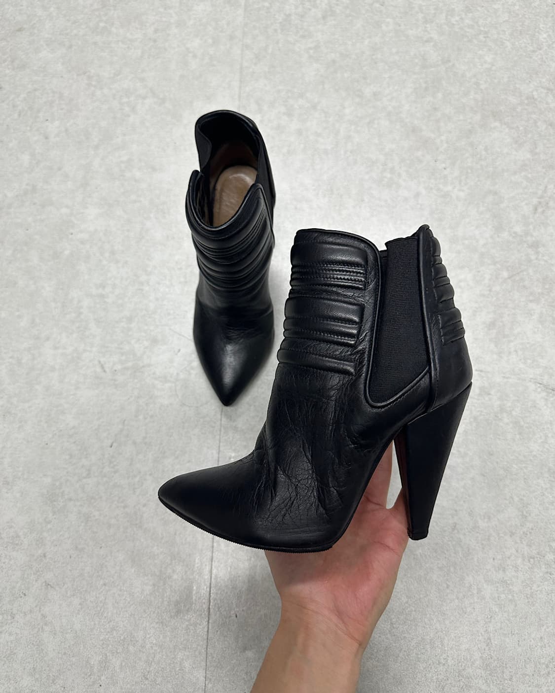 IRO 상품이미지1