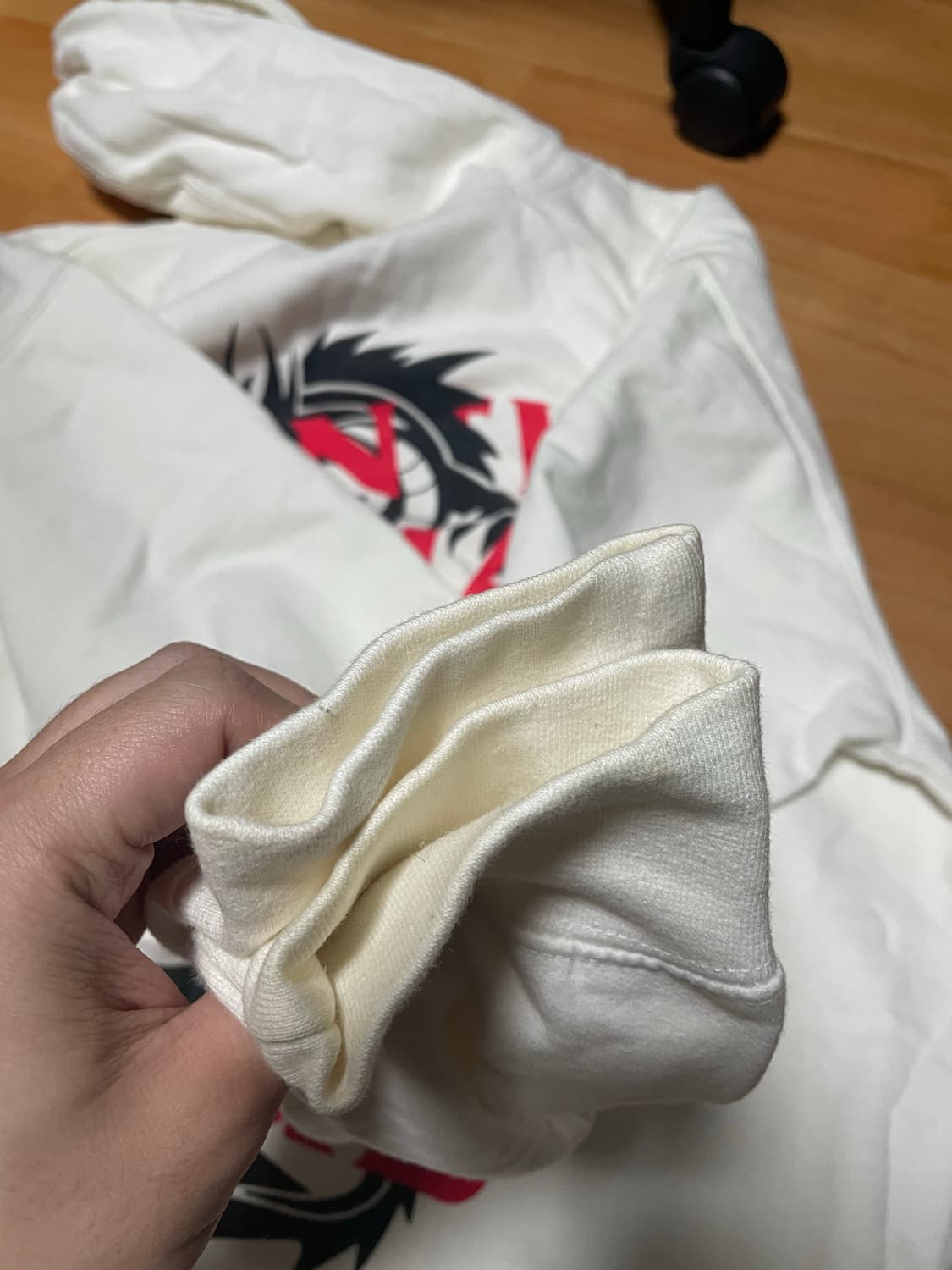 [L]안티소셜소셜클럽 드래곤 후드 화이트 상품이미지2