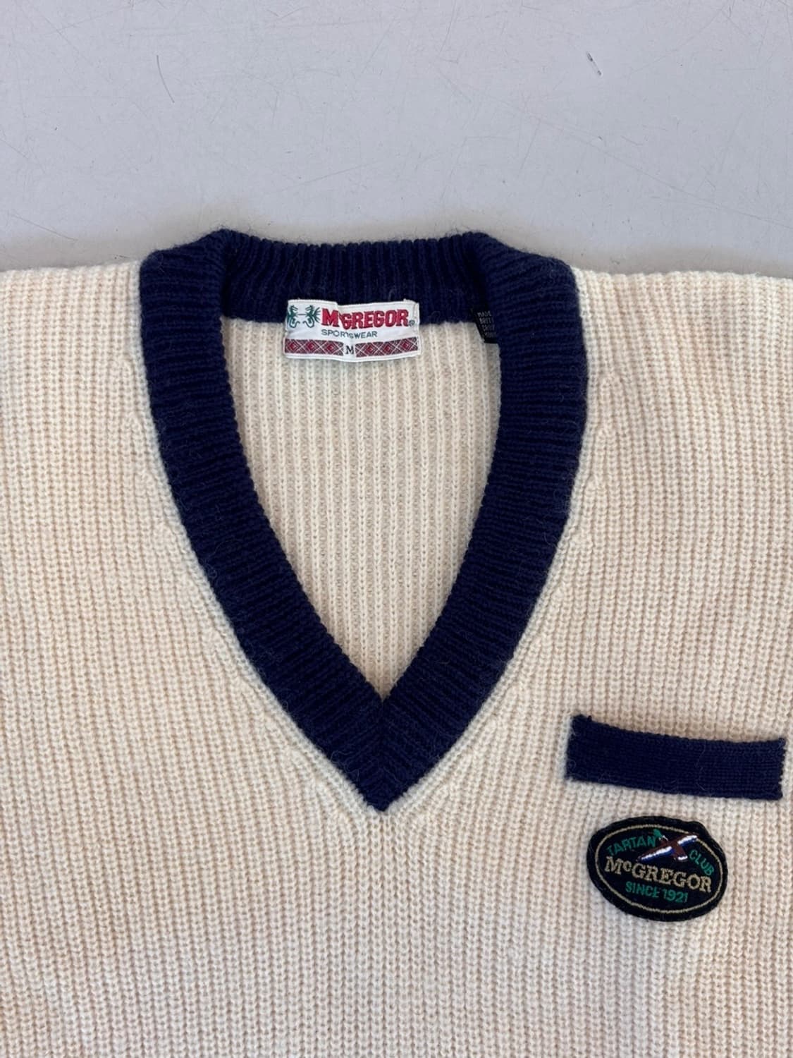 Vintage Mcgregor V-neck Wool knit 상품이미지4