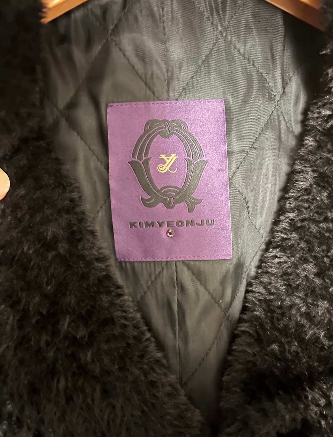 이탈리아 아뇨나 알파카 원단 블랙 롱 퍼 코트 상품이미지3