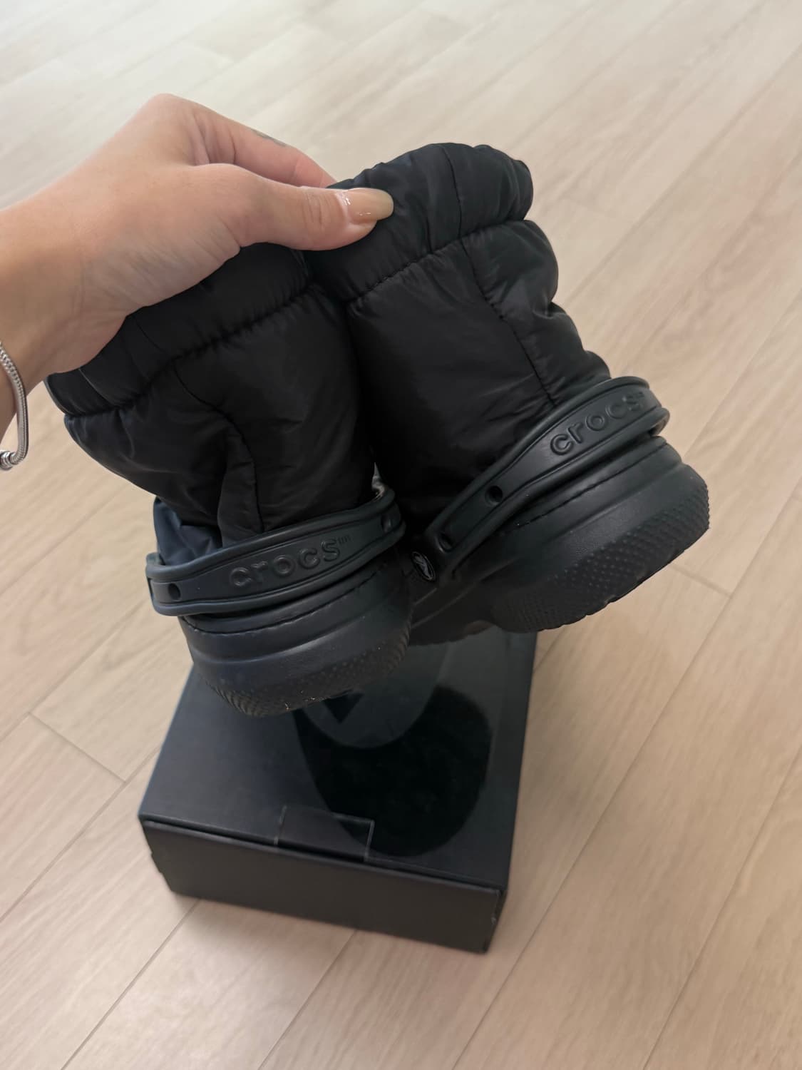 크록스 패딩부츠 235 상품이미지3