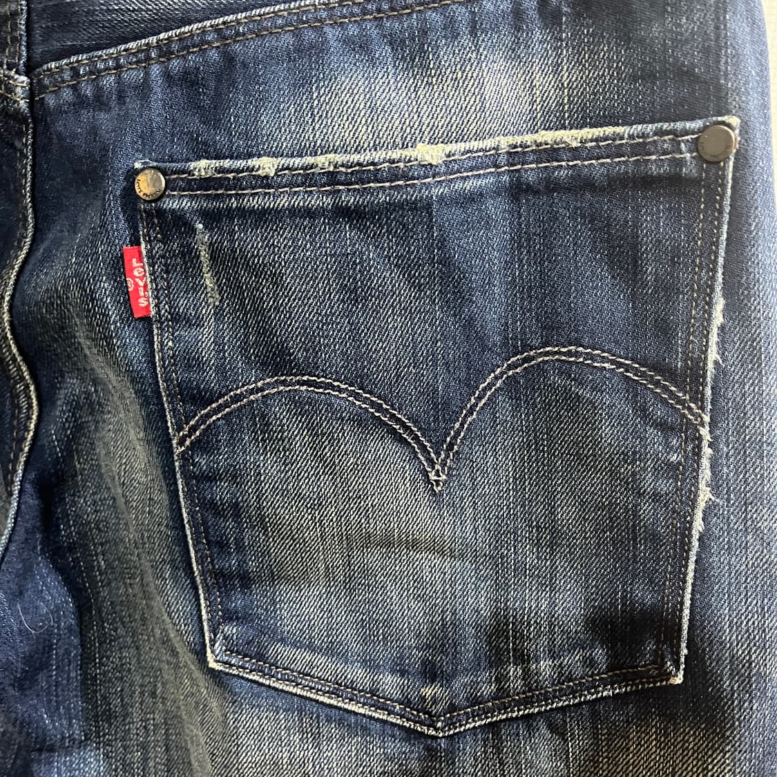 (28) 리바이스 프리미엄 522 슬림 스트레이트 워싱 데미지 데님 청바 상품이미지3