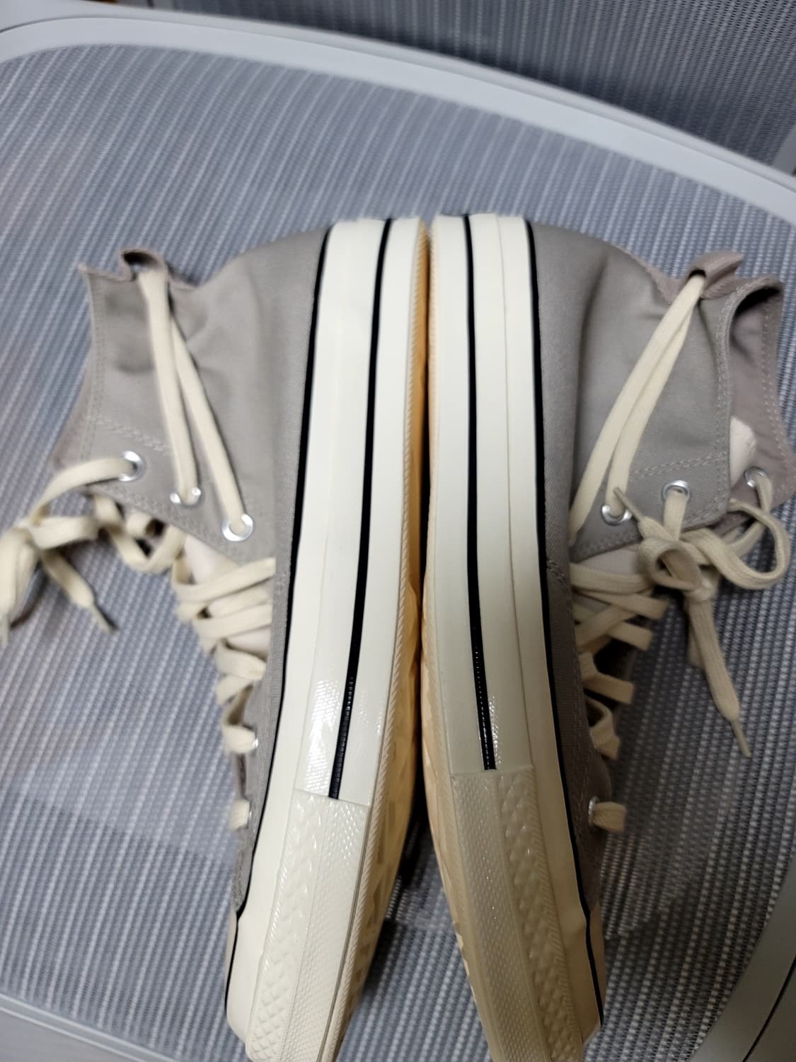 (새상품) 컨버스 x 피어 오브 갓 에센셜 척 70 하이 그레이 295 상품이미지6