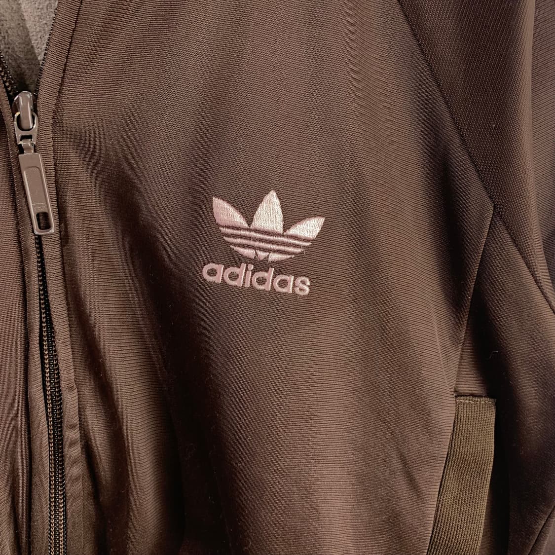 아디다스 파이어버드 브라운핑크 크롭 져지 상품이미지4