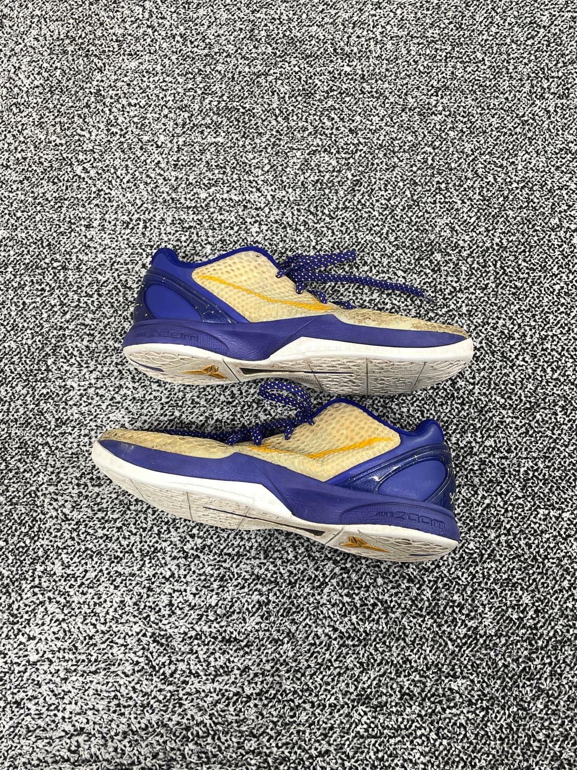 빈티지9. 나이키 붐 코비 6 레이커스 홈 스니커즈 농구화 운동화 상품이미지5