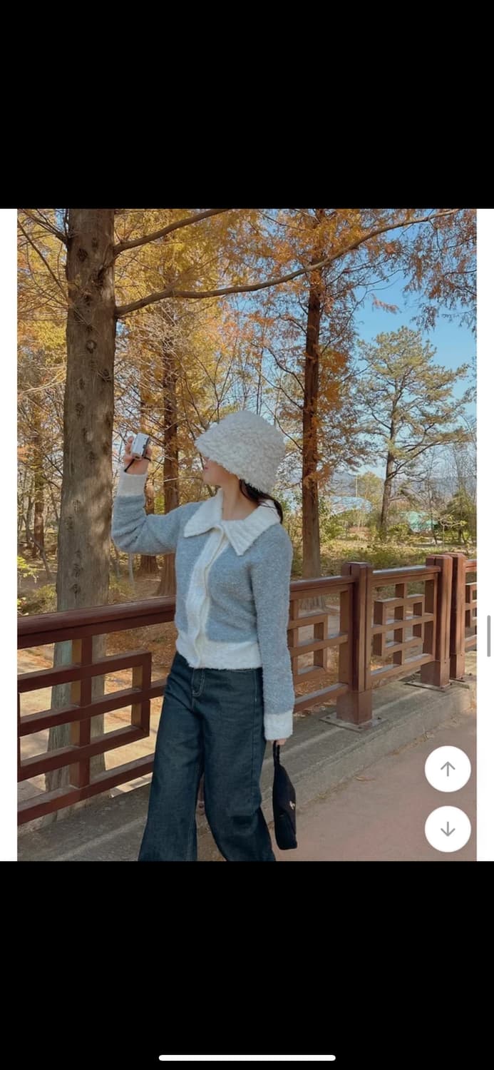 리리앤코 울 부클 배색 카라 니트 가디건 (새상품) 상품이미지3