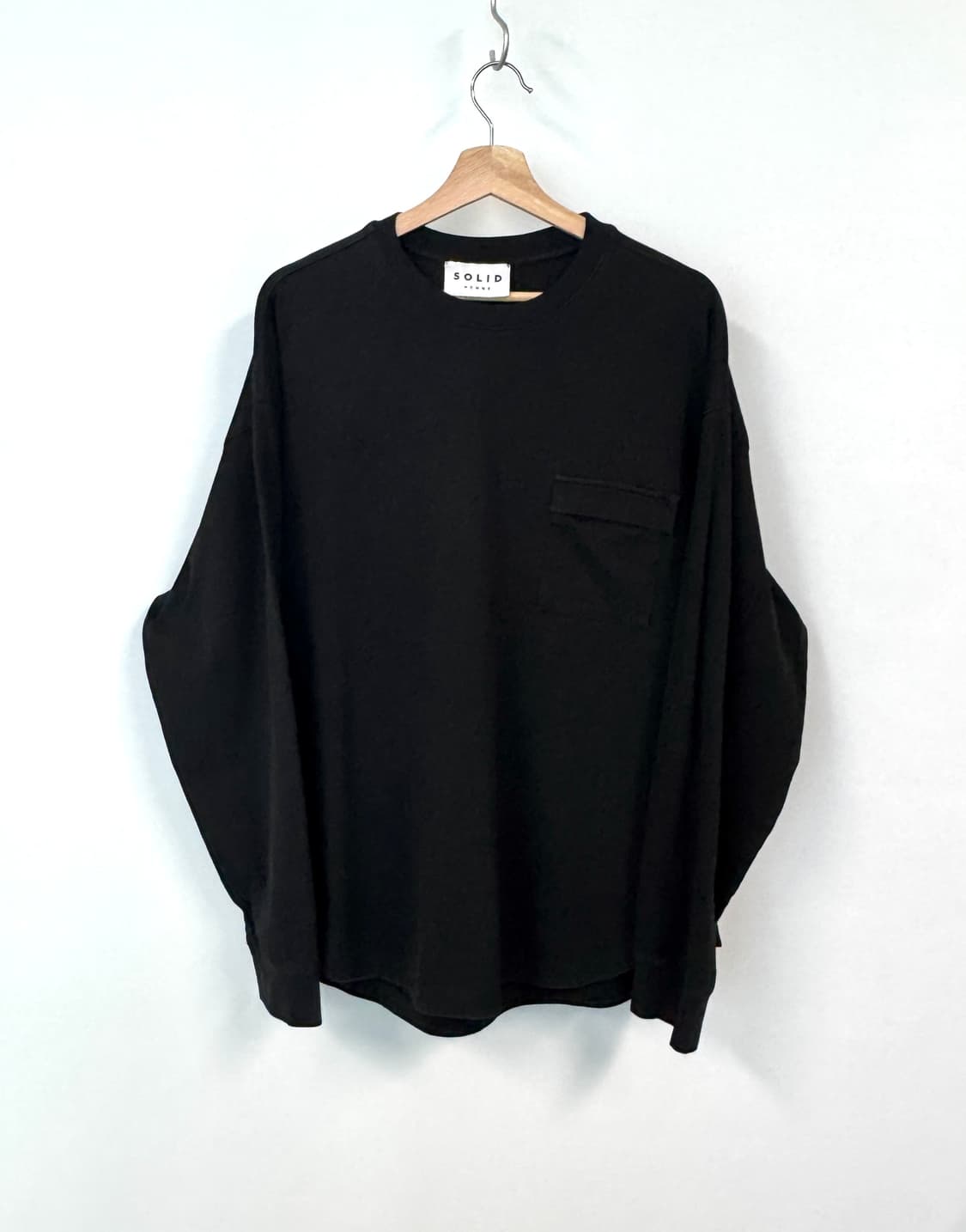 SOLID HOMME 솔리드옴므 WEATHER 그래픽 백로고 긴팔티셔츠  상품이미지1