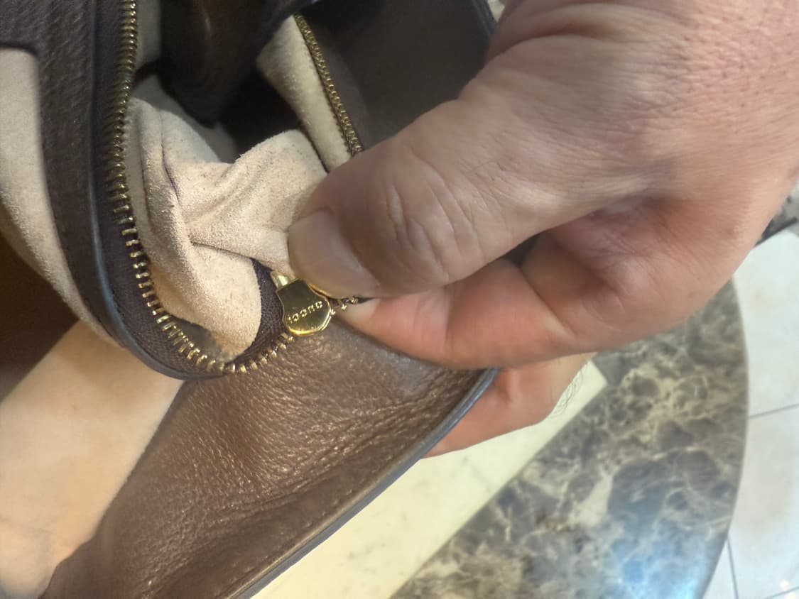 정품 구찌 오디피아 쇼퍼백 팝니다 상품이미지8
