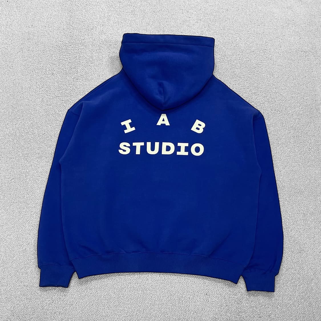 아이앱스튜디오 x 호가든 코튼 블루 후드티 블루 상품이미지1