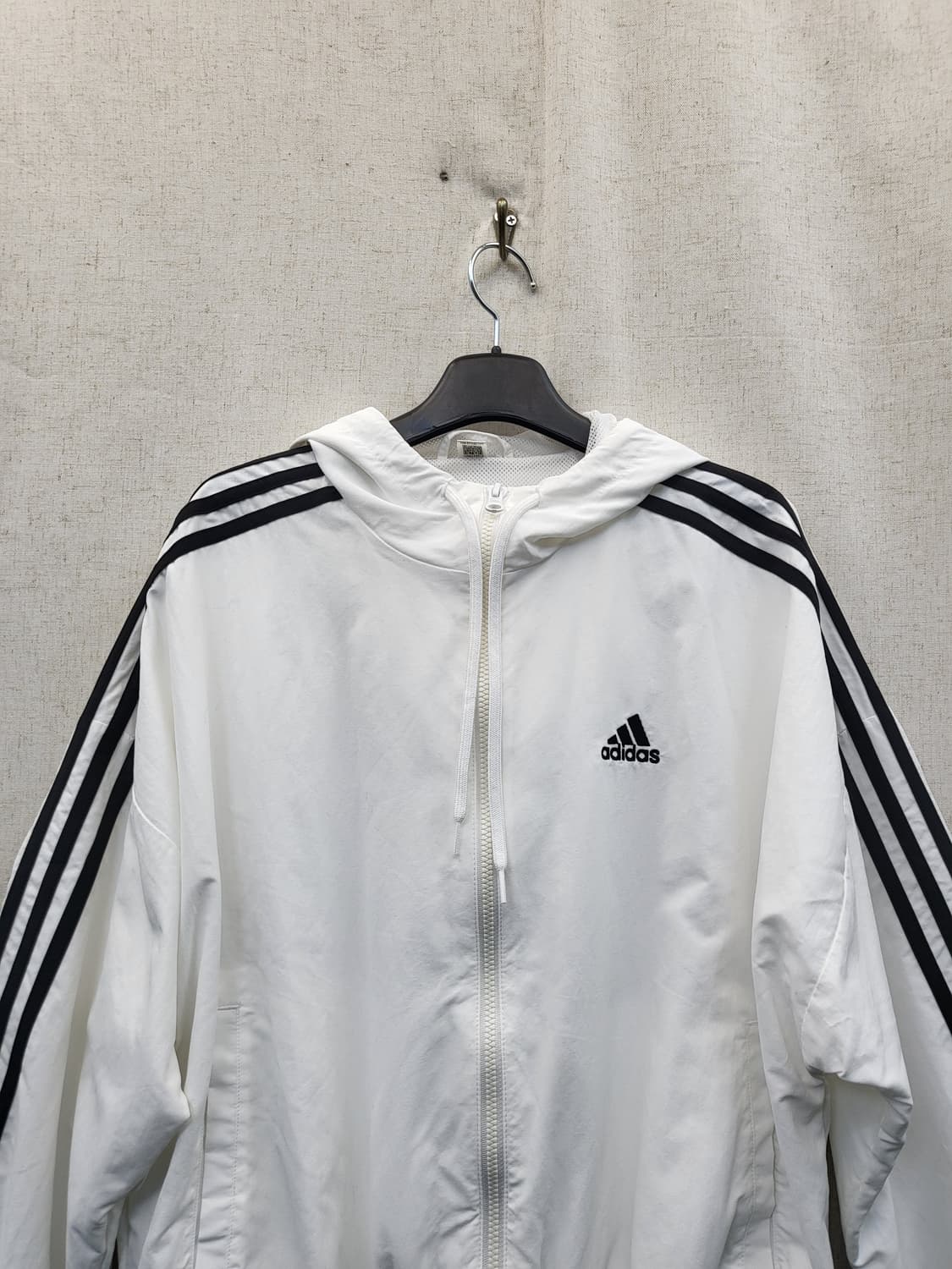 아디다스 삼선 후드 바람막이 화이트 상품이미지3