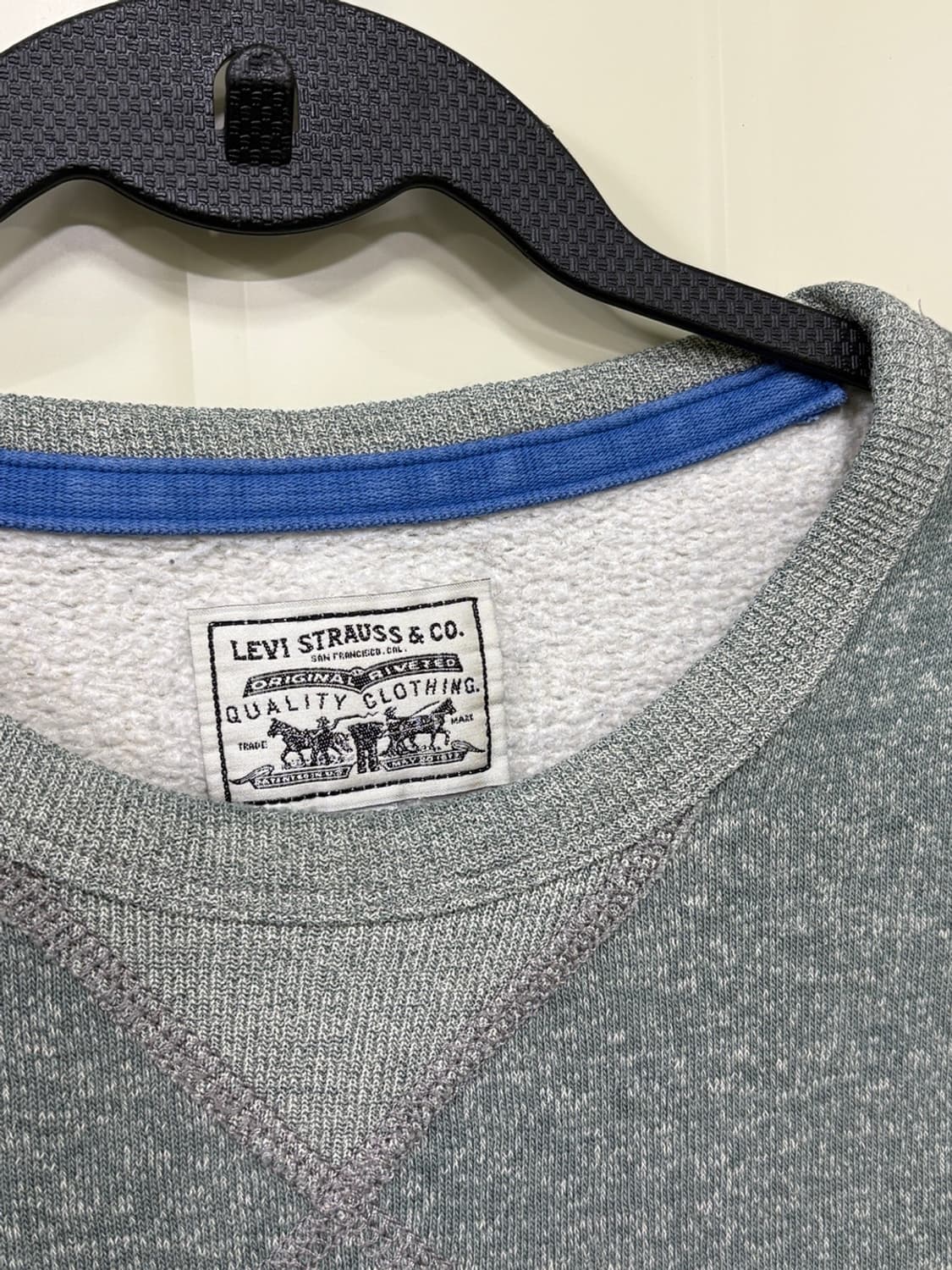 리바이스 맨투맨 상품이미지2