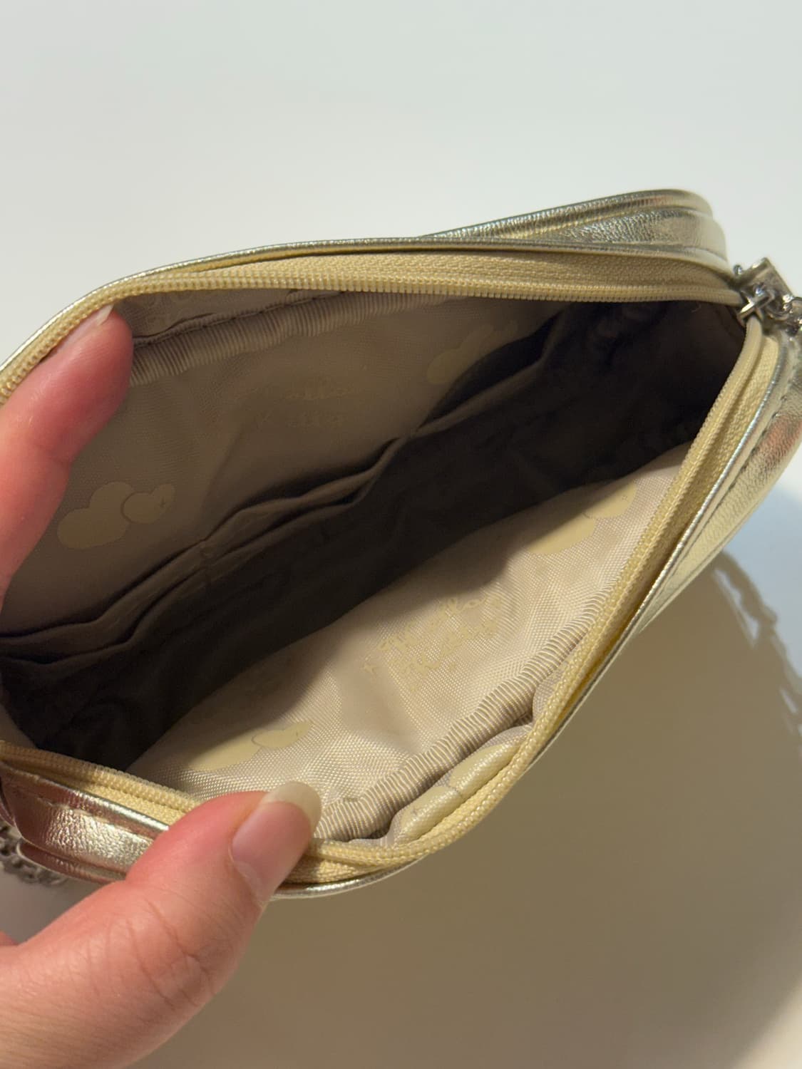헬로키티 고전키티 골드 체인 파우치 미니가방 상품이미지6