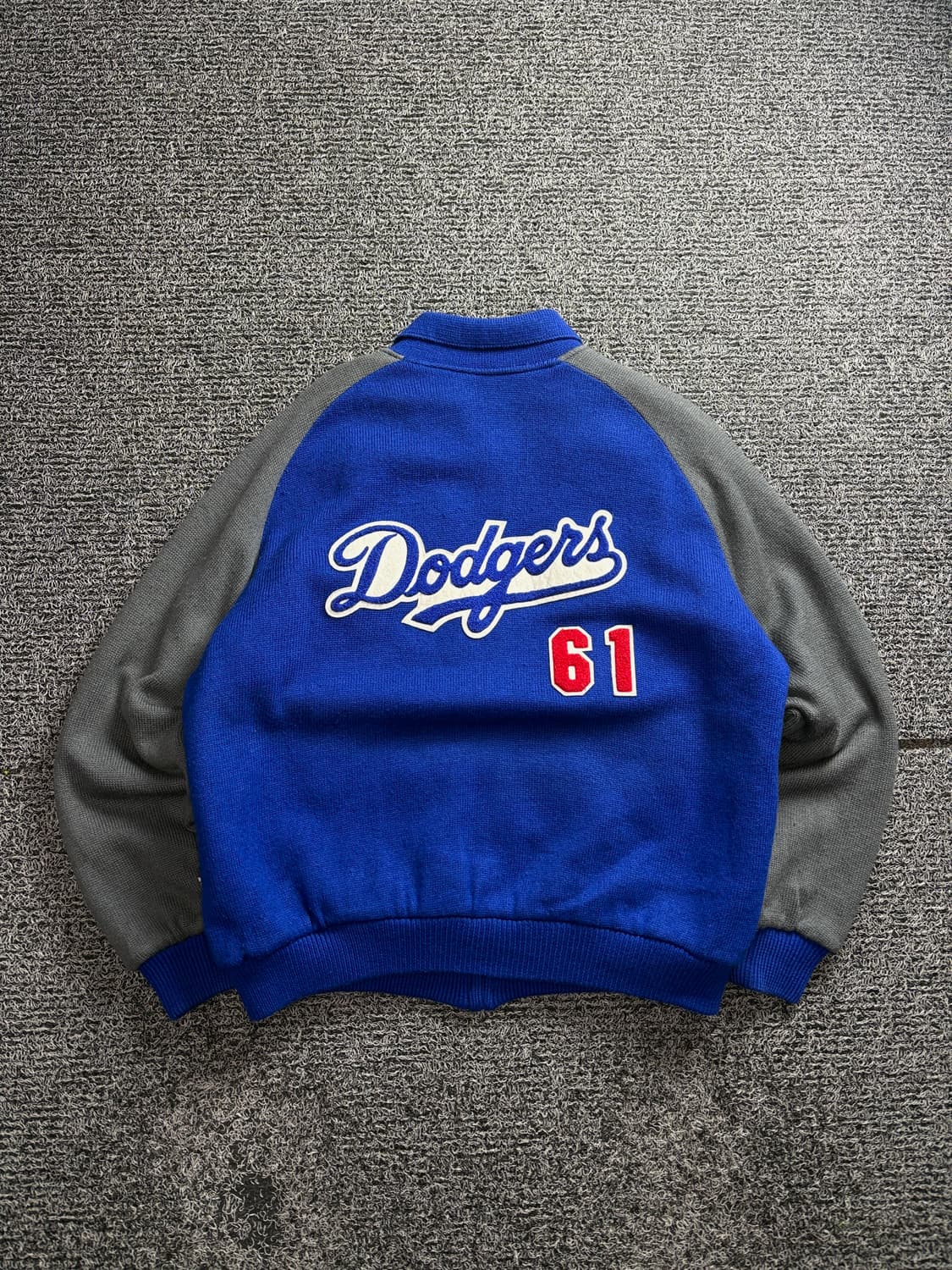 00s F&F LA 다저스 빅로고 니티드 바시티 자켓 2808 상품이미지4