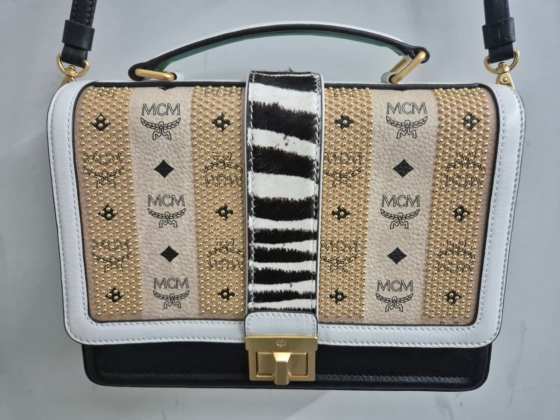 MCM 베로니카 비세토스 레더 탑 핸들 사첼백 상품이미지2