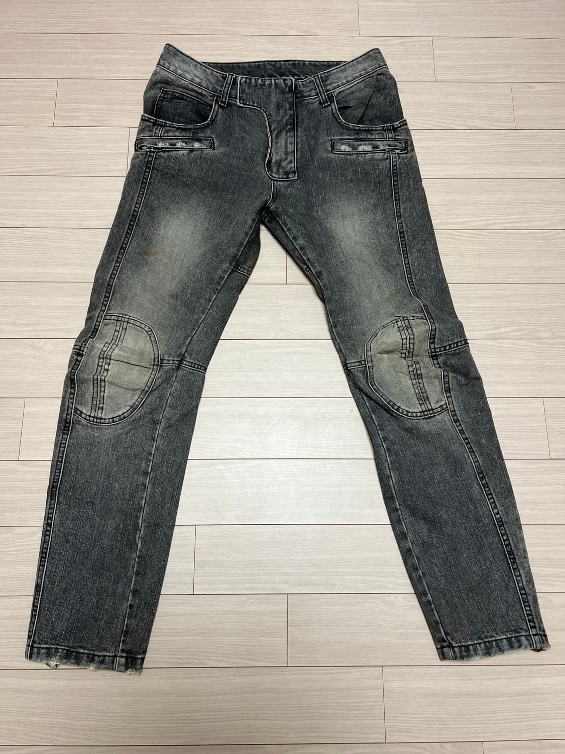 그레이 워싱 바이커 스타일 데님 팬츠 / 30사이즈 정도 상품이미지1