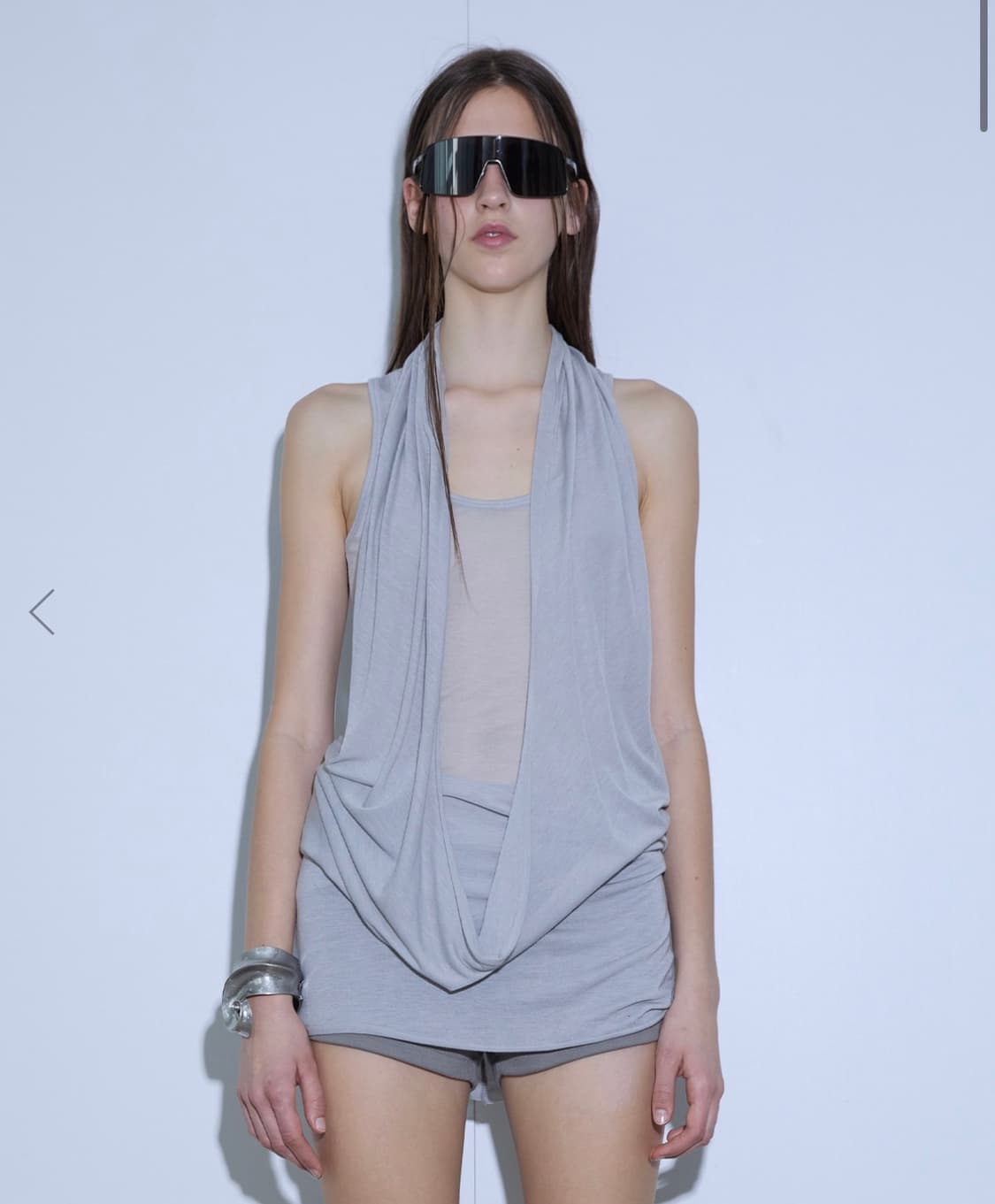 Theporta 더포르타 드레에프 후디 슬리브리스 원피스 상품이미지1