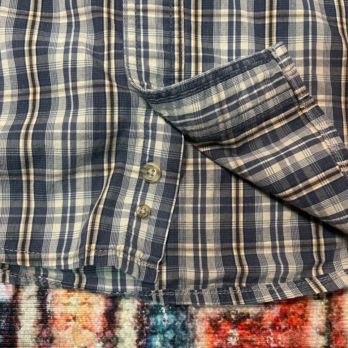 [L] 칼하트 자수로고 포켓 체크 셔츠 상품이미지5