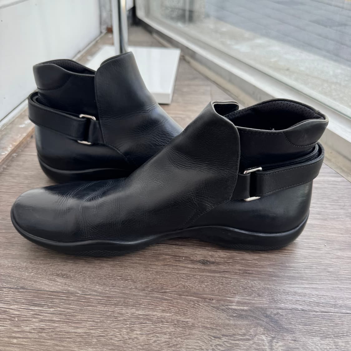 프라다 스포츠 스트랩 레더 앵클 부츠 상품이미지2