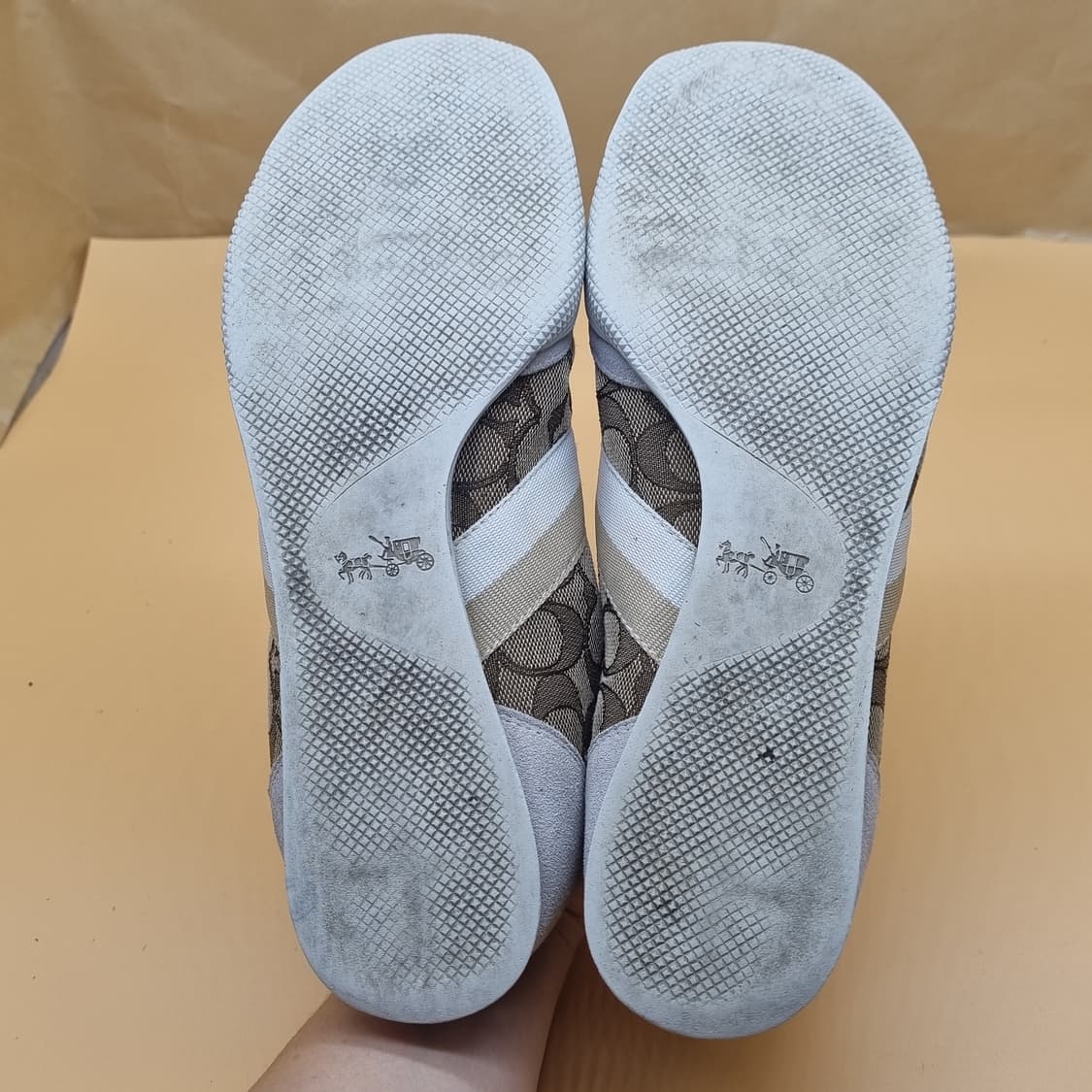 코치 남성스니커즈270 상품이미지3