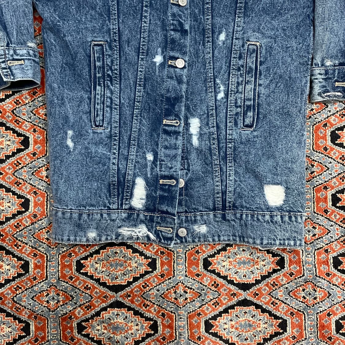 자라 인디안 패턴 중청 데님 퍼 자켓 여성S 상품이미지3