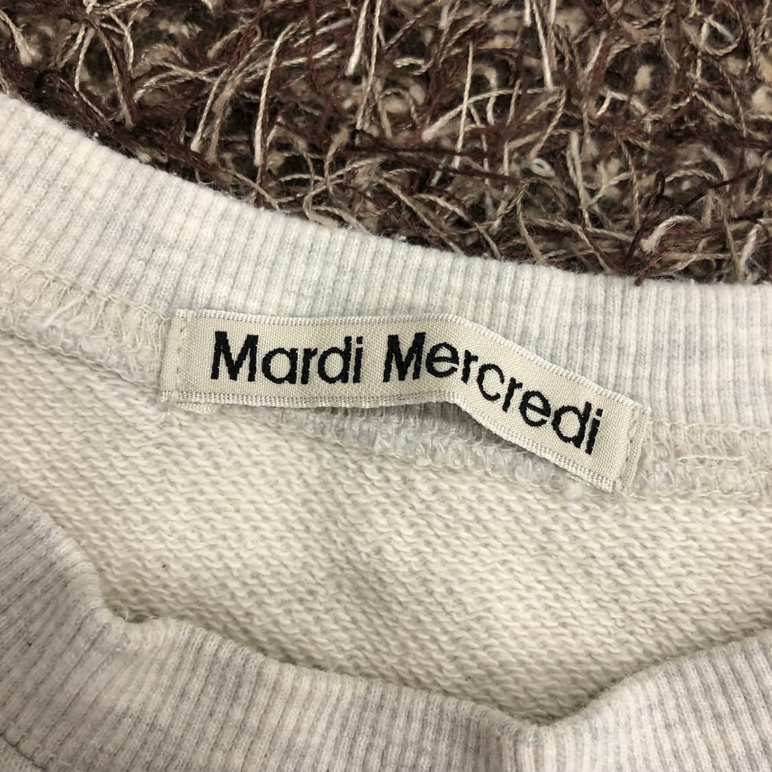 마르디 메크르디 맨투맨 스웻셔츠 상품이미지4