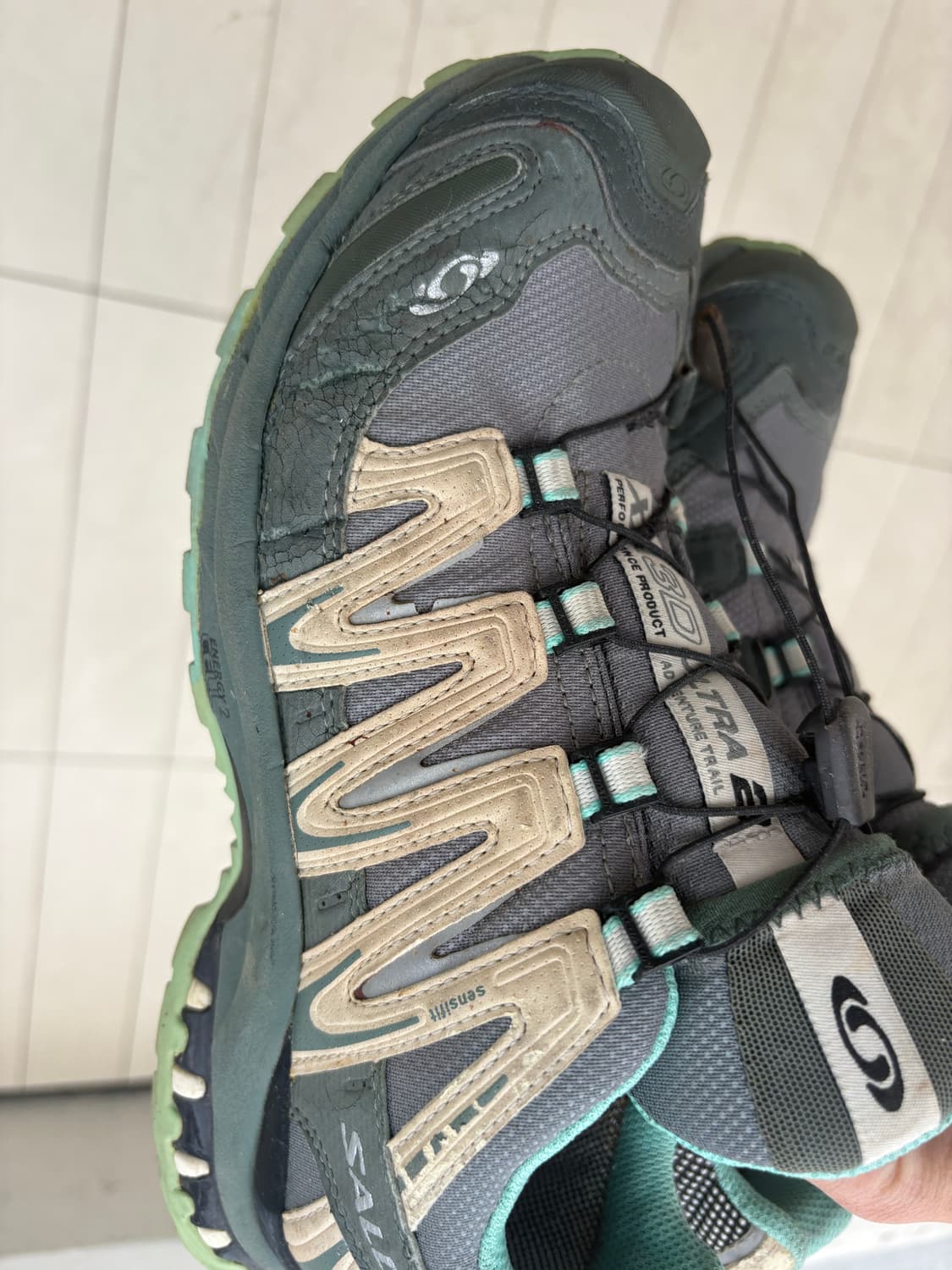 살로몬 운동화 상품이미지3