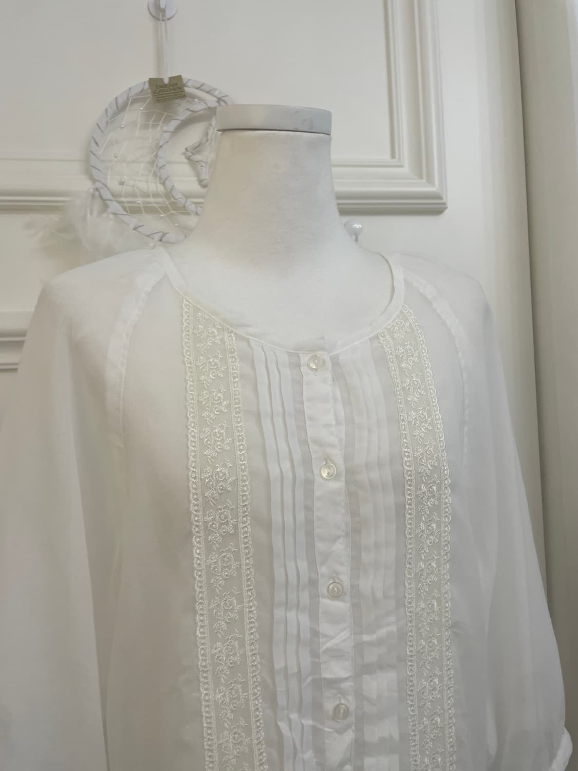 white cotton lace point reglan blouse 상품이미지6