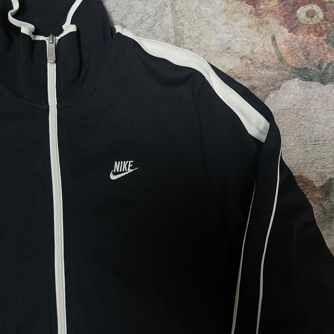 나이키 빈티지 스몰로고 블랙 화이트져지 100 상품이미지2