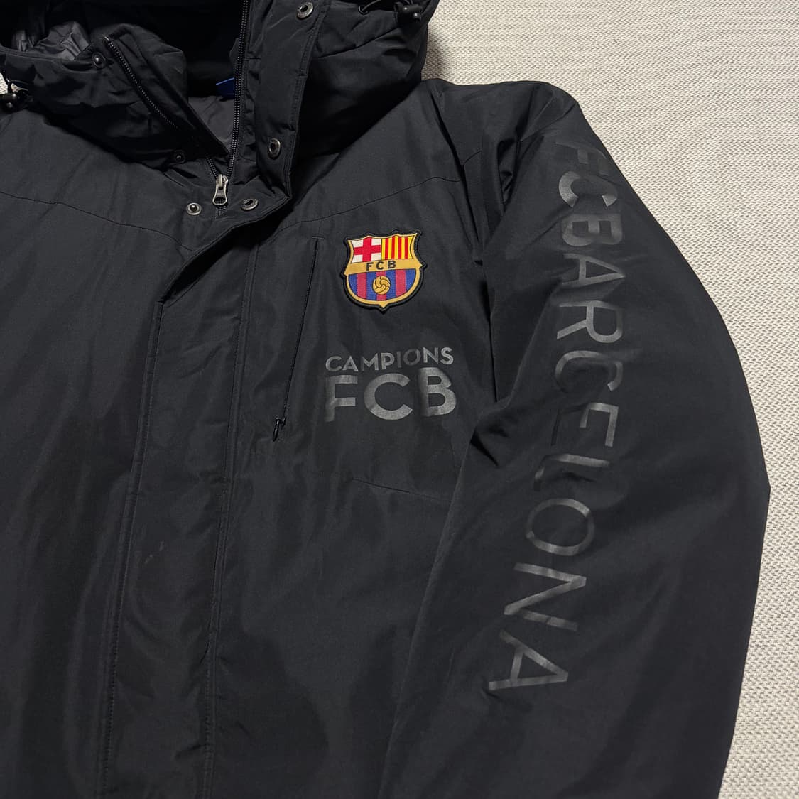 FC바르셀로나 롱패딩 상품이미지2