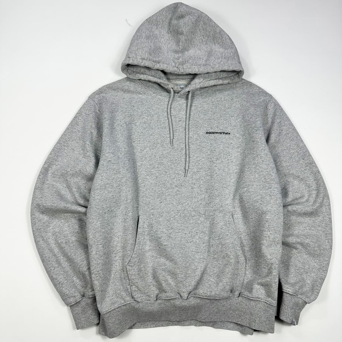 디스이즈네버댓 (디네댓) 백로고 그레이 후드티 (M) 상품이미지2