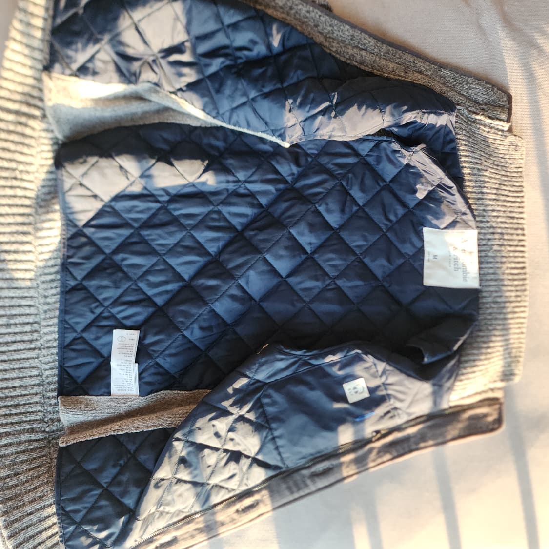 아베크롬비 니트 가디건 M사이즈 상품이미지3