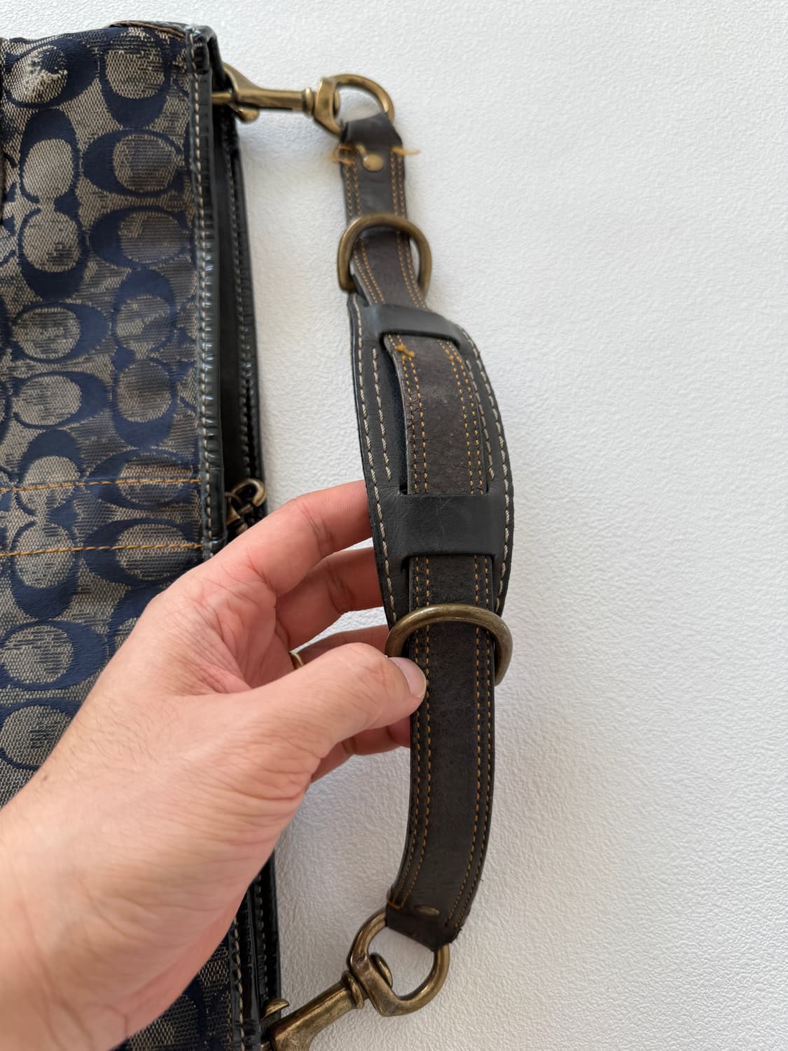 코치(COACH) 모노그램 숄더백 상품이미지8